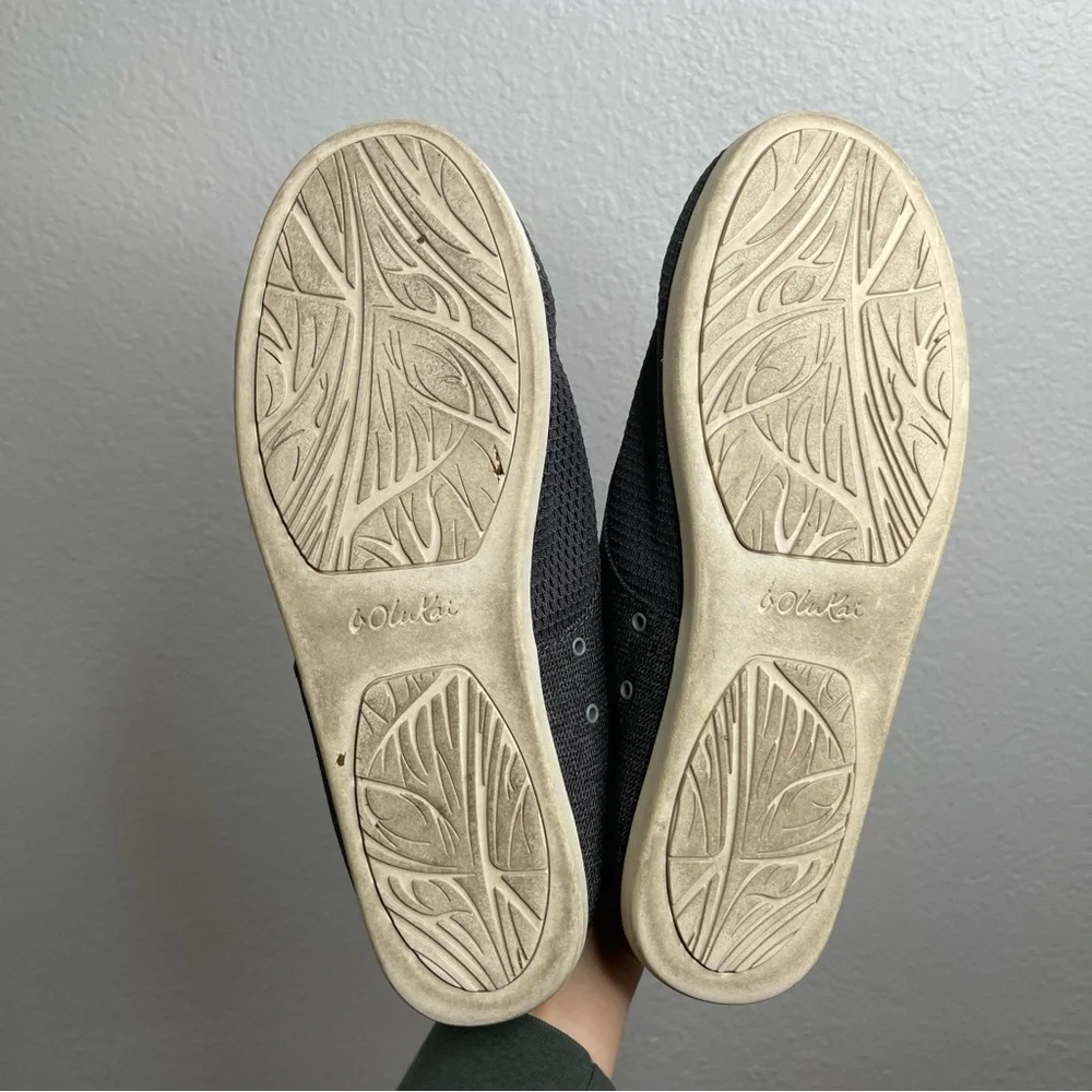 OluKai Women's Gray‎ Sneakers Waialua Lace Pavement Size 10